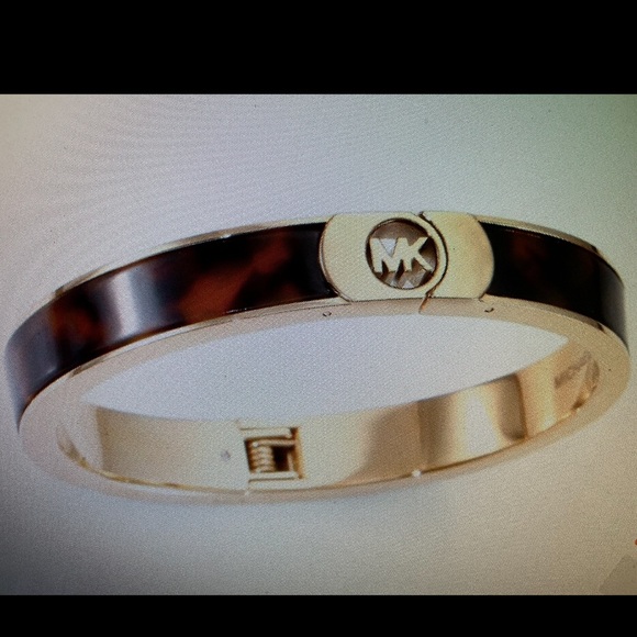 Michael Kors Jewelry - MICHAEL KORS HERITAGE FULTON BRACELET NWT!